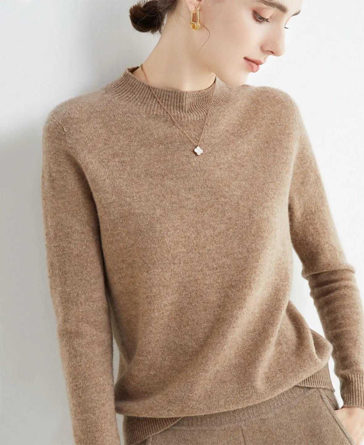 Basic Sweater 100% Merino Wool