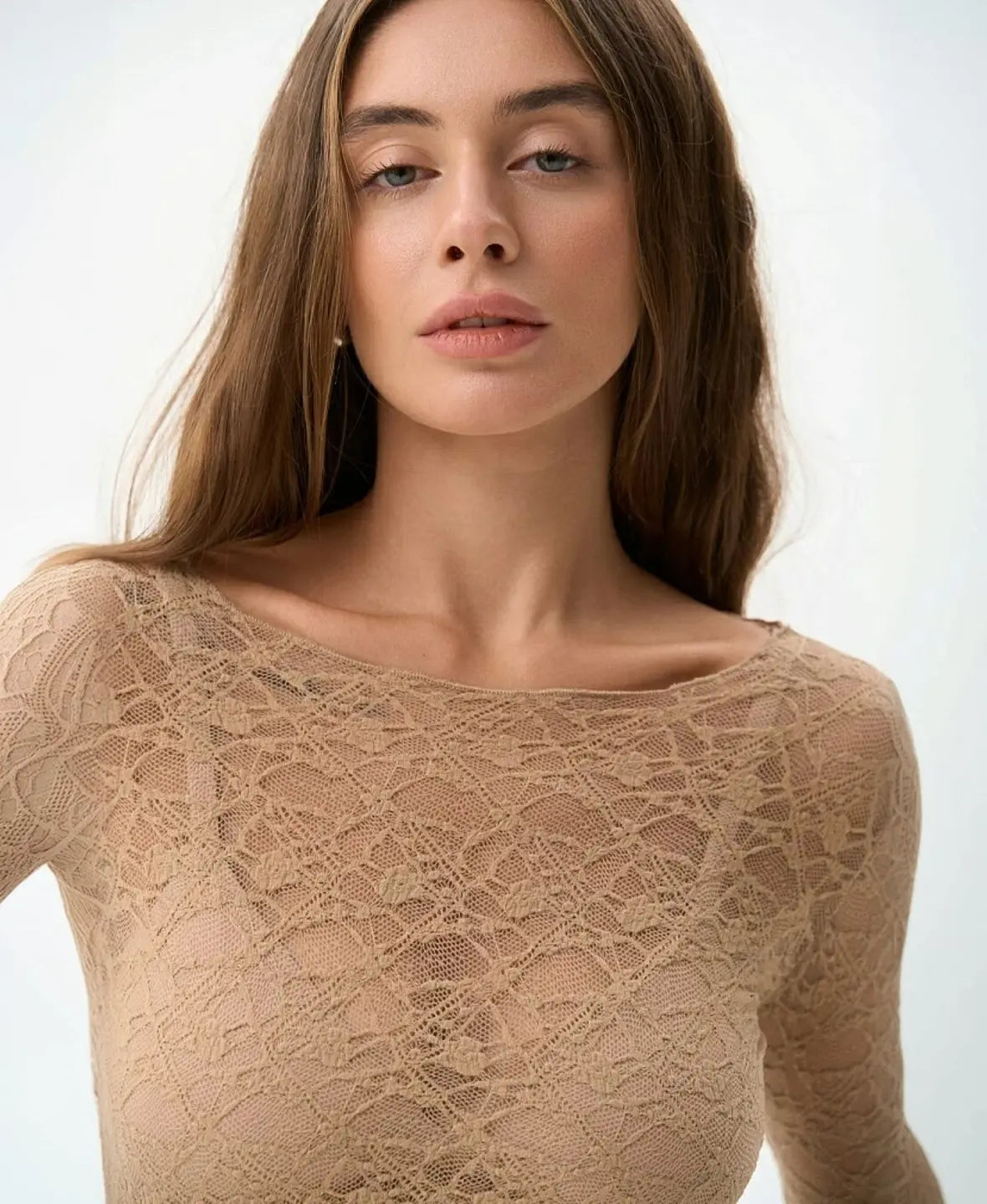 Nova Chic Lace Top